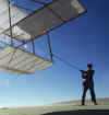 Orville kiting s.jpg (65406 bytes)